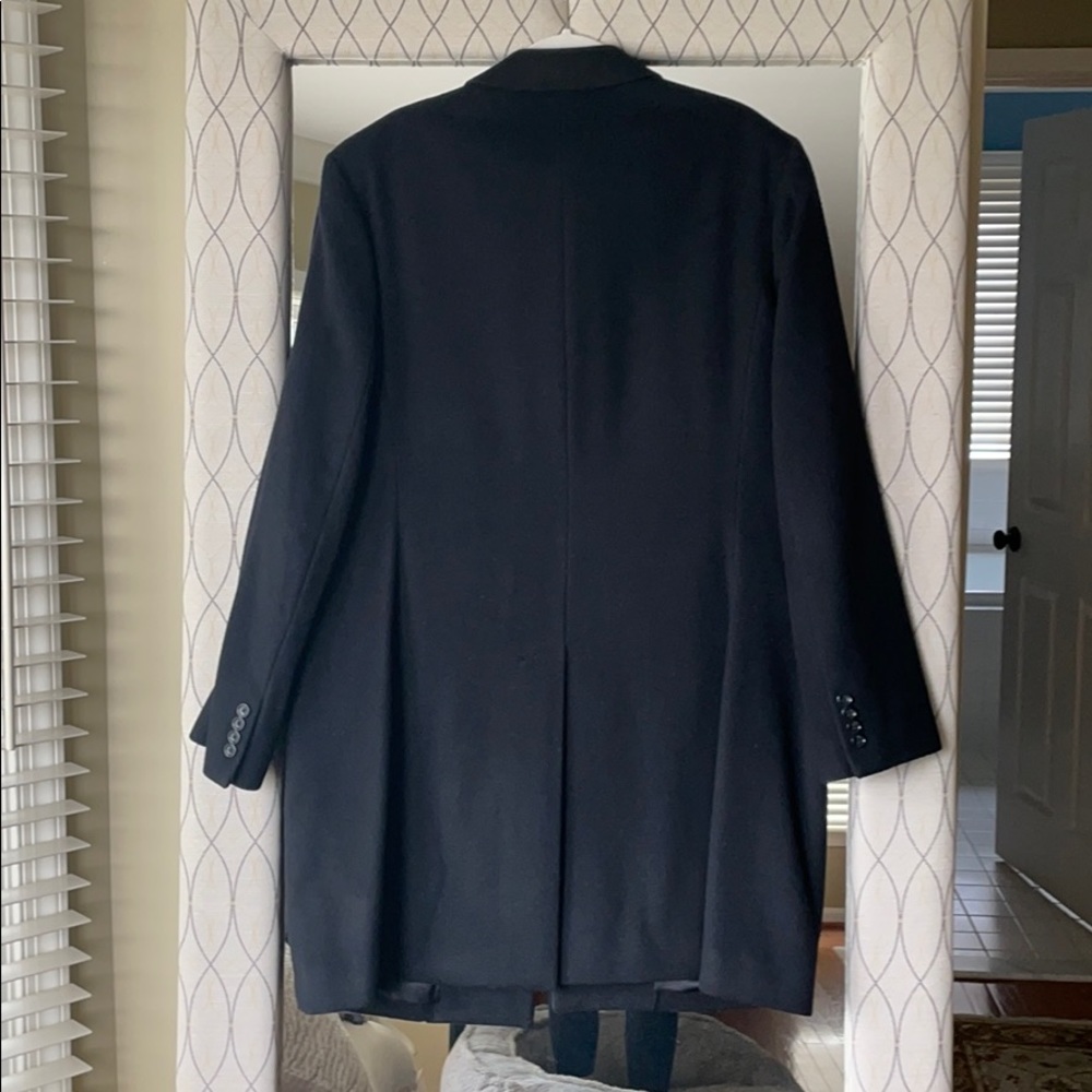 Beautiful excellent condition Mens JCREW overcoat - Picture 10 of 12